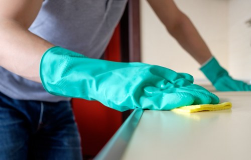Professional cleaning removing grime from Marylebone brickwork