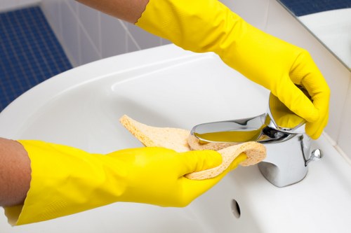 Deep cleaning a modern apartment in Marylebone